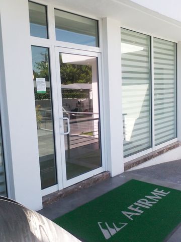 Puerta cristal Low E Duo Vent 